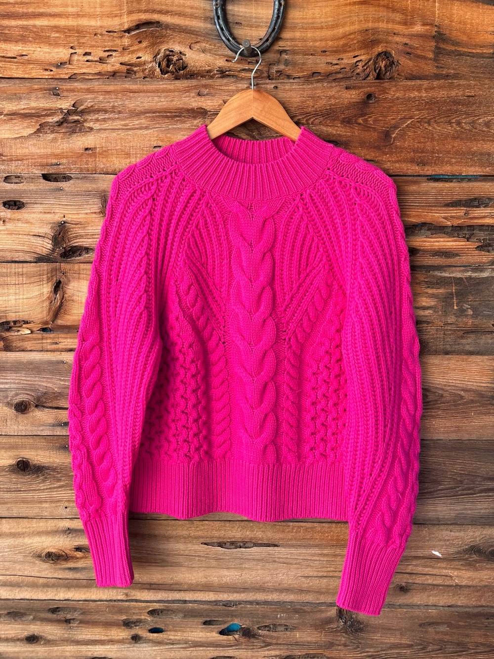 BANANA REPUBLIC | 100% Cashmere Hot Pink Cable Knit Crewneck Sweater S